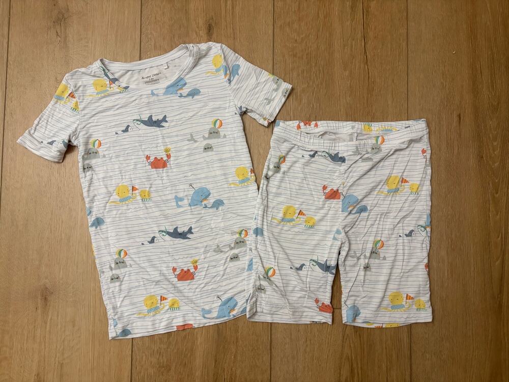 Angel Dear size 7-8 Gender Neutral Bamboo 2 Piece Shorts Pajamas